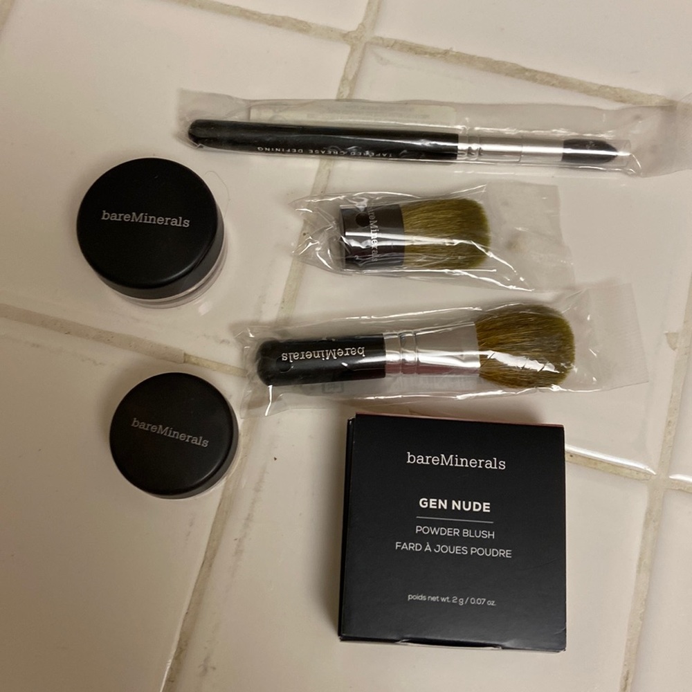 Bare Minerals grab Bag